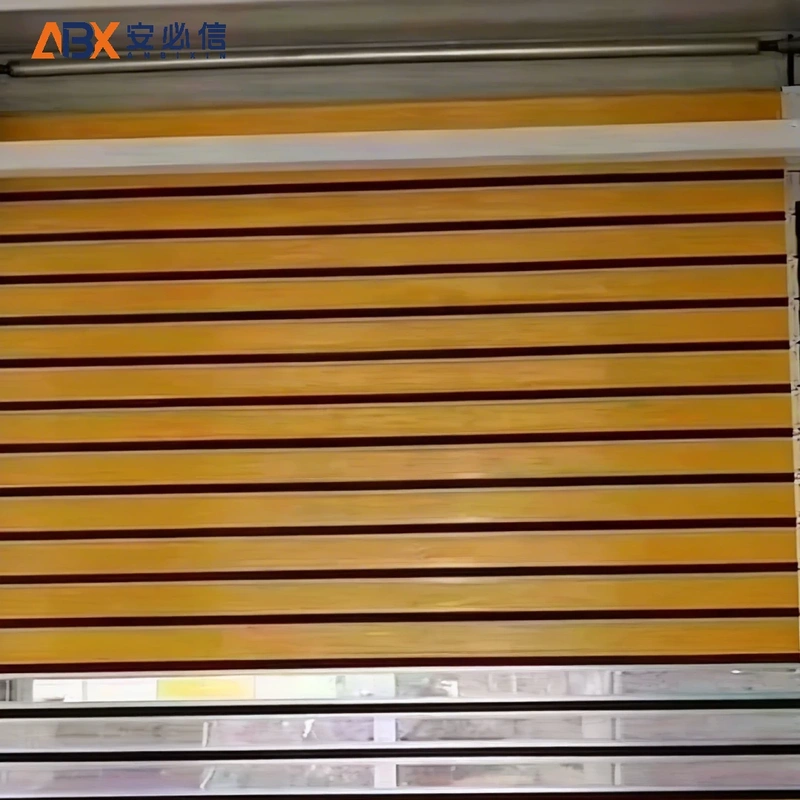 白山金属快速门